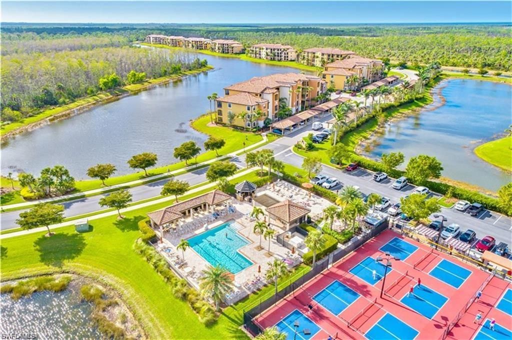 9517 Avellino Way, Unit 2221, Naples, FL 34113 Photo