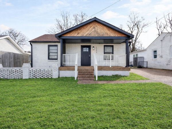 2004 Salem Mason Dr , Nashville, TN 37208