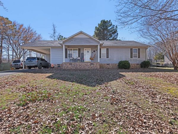 341 Melodie Cir , Henderson, TN 38340