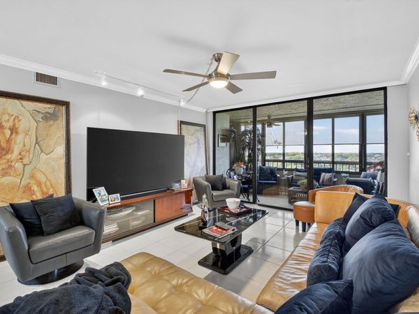 6372 La Costa Drive, Unit 705, Boca Raton, FL 33433
