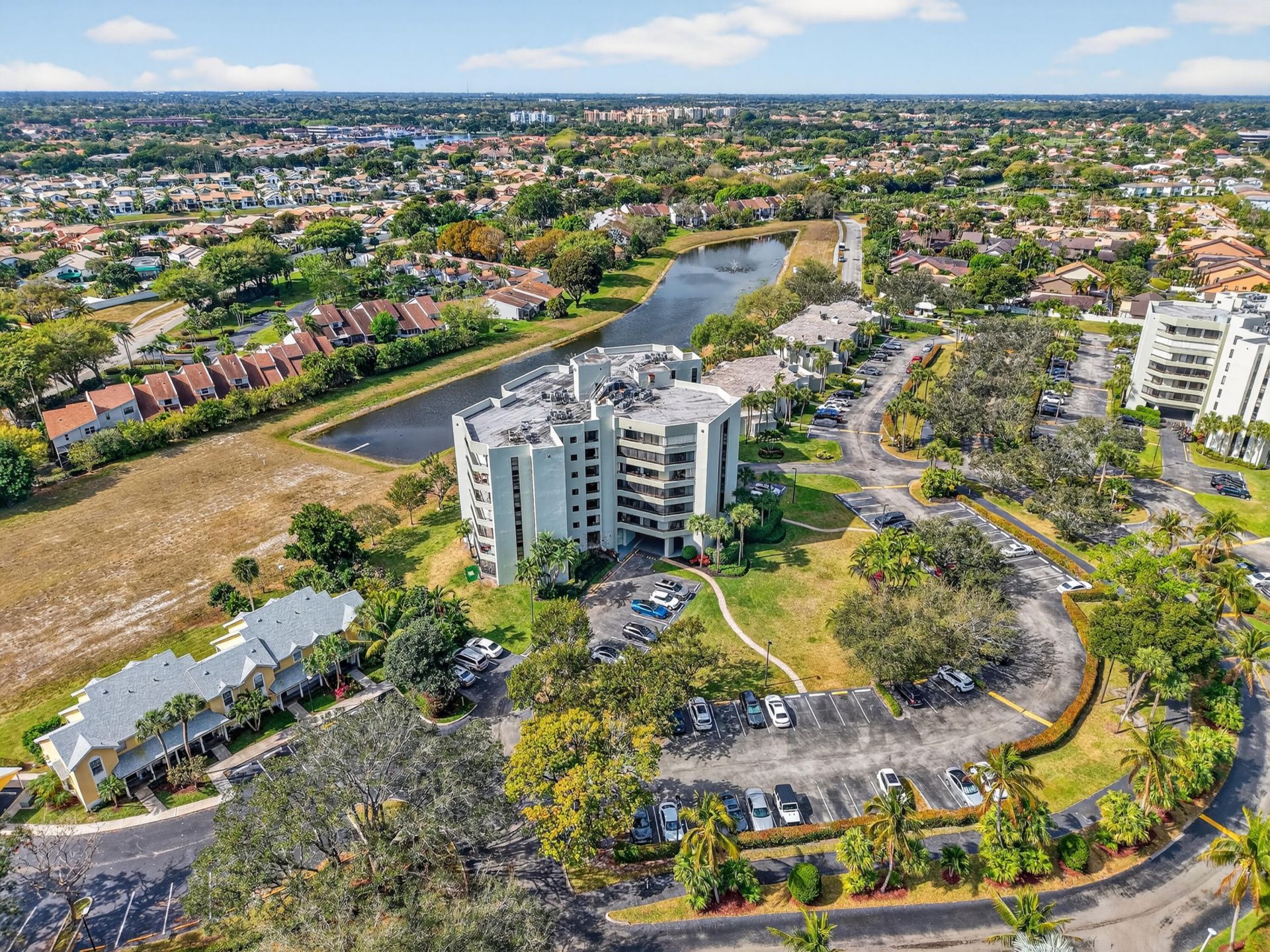 6372 La Costa Drive, Unit 705, Boca Raton, FL 33433 Photo