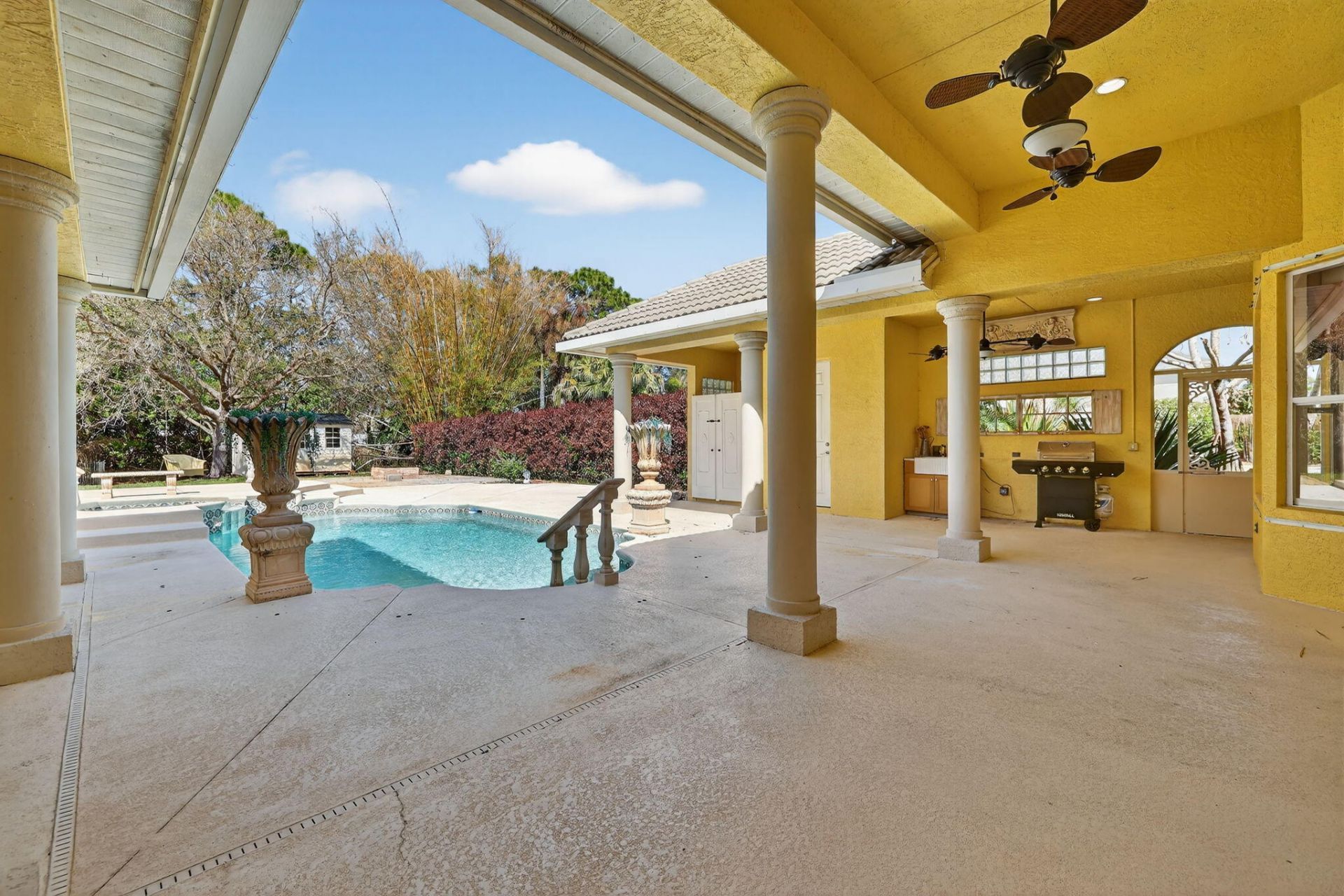 461 SE Pine Road, Port Saint Lucie, FL 34984 Photo