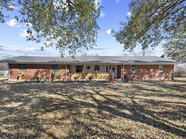 1001 Corsicana Highway , Hillsboro, TX 76645