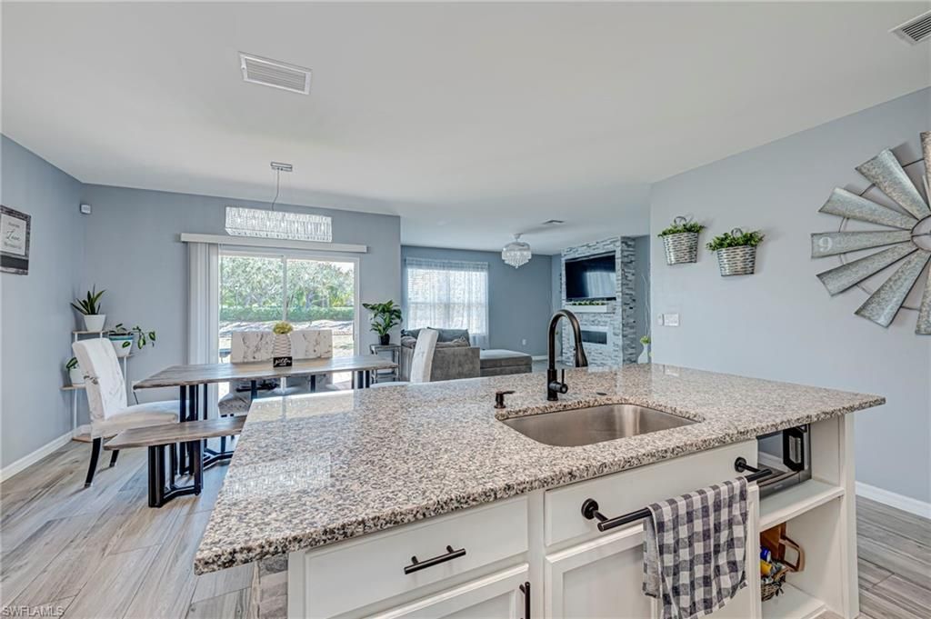 10313 Silver Pond Ln, Lehigh Acres, FL 33936 Photo