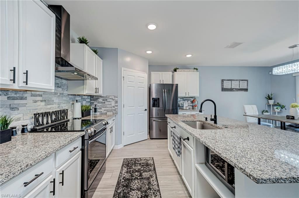 10313 Silver Pond Ln, Lehigh Acres, FL 33936 Photo