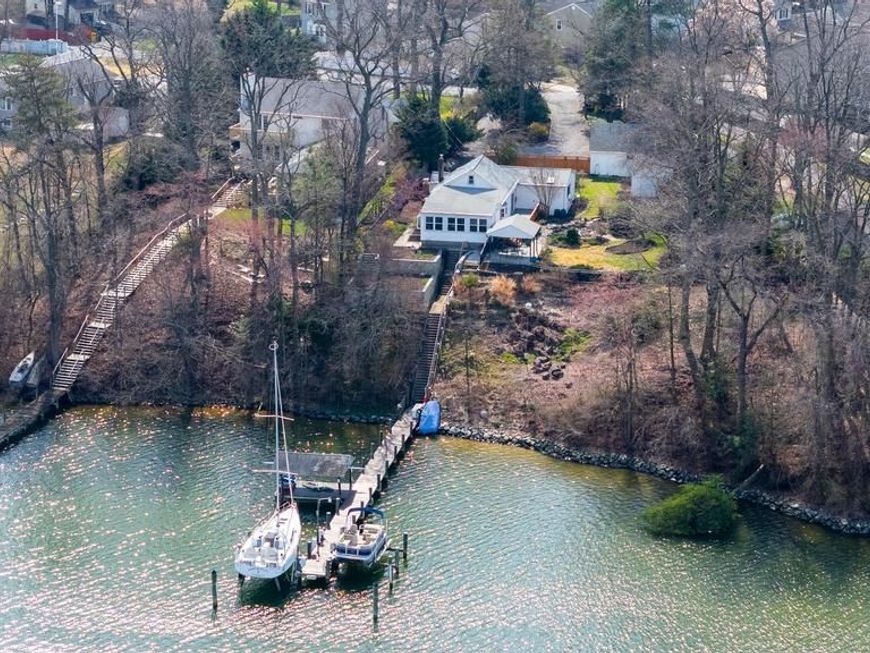7720 W Shore Road, Pasadena, MD 21122 Main Photo