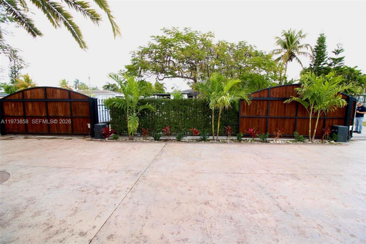 15300 SW 299th St, Homestead, FL 33033 Photo