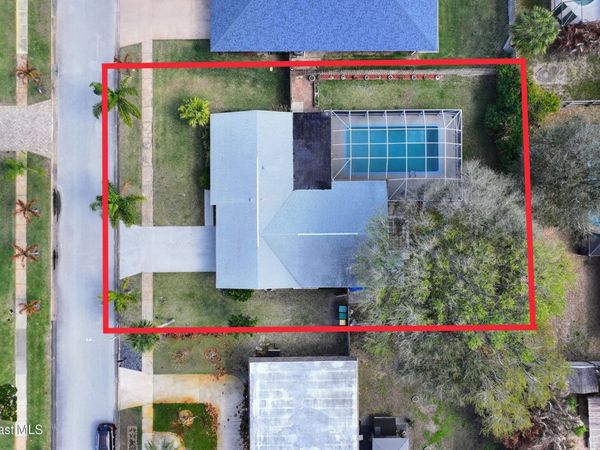 215 Sand Pine Road, Indialantic, FL 32903