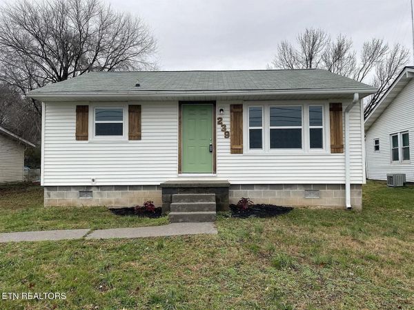 239 Radford Place, Knoxville, TN 37917