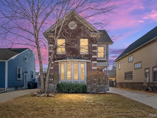 717 S Kenwood Avenue, Royal Oak, MI 48067