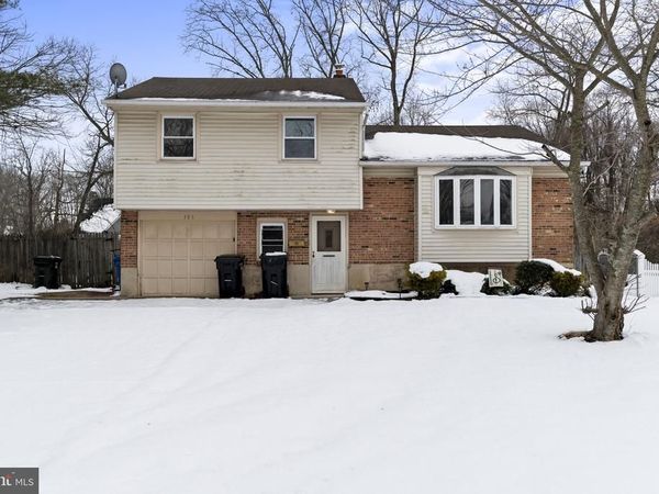 395 MONTGOMERY DRIVE, MANTUA, NJ 08051