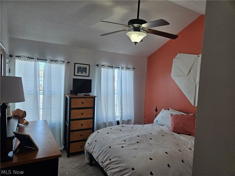 988 Hartford Village Boulevard, Columbus, OH 43228 Photo 14