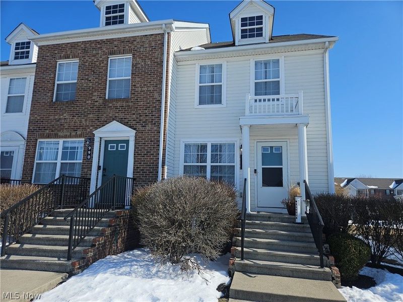 988 Hartford Village Boulevard, Columbus, OH 43228 Photo 29