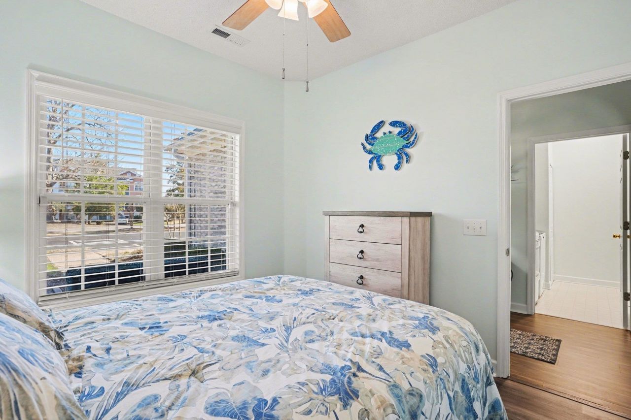 4644 Lightkeepers Way Photo 17