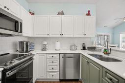 4644 Lightkeepers Way photo 4