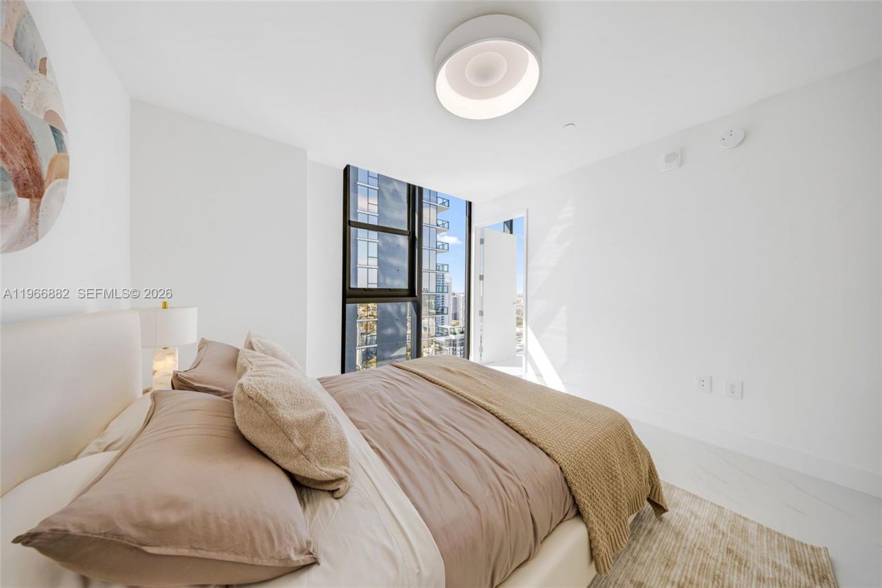 700 NE 24th St , Unit 4007, Miami, FL 33137 Photo