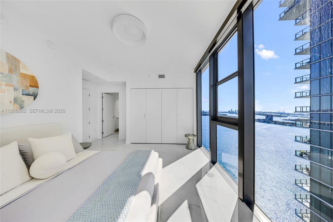 700 NE 24th St , Unit 4007, Miami, FL 33137 Photo