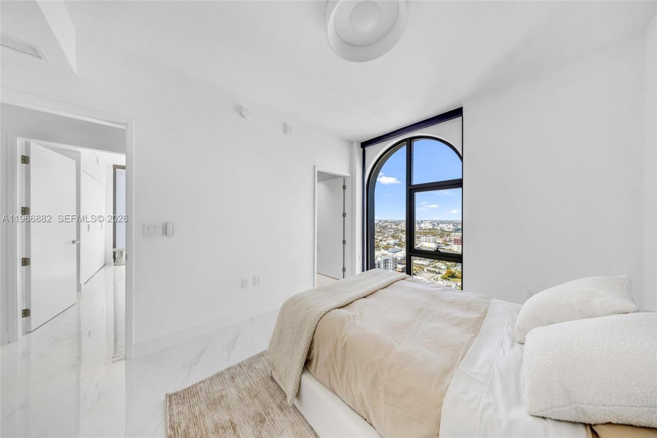 700 NE 24th St , Unit 4007, Miami, FL 33137 Photo