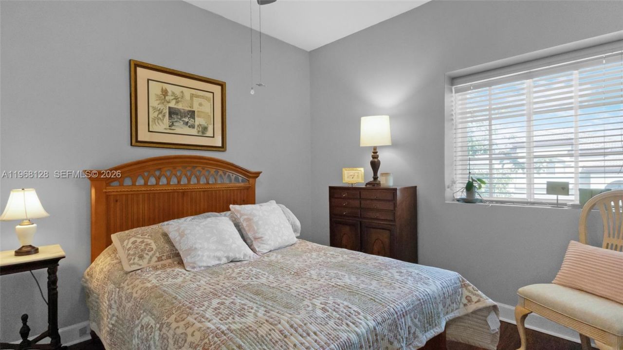 9768 NW 30th St, Doral, FL 33172 Photo