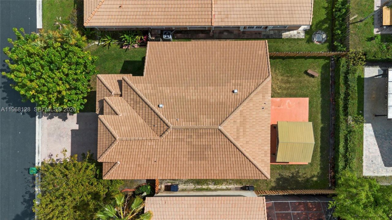 9768 NW 30th St, Doral, FL 33172 Photo