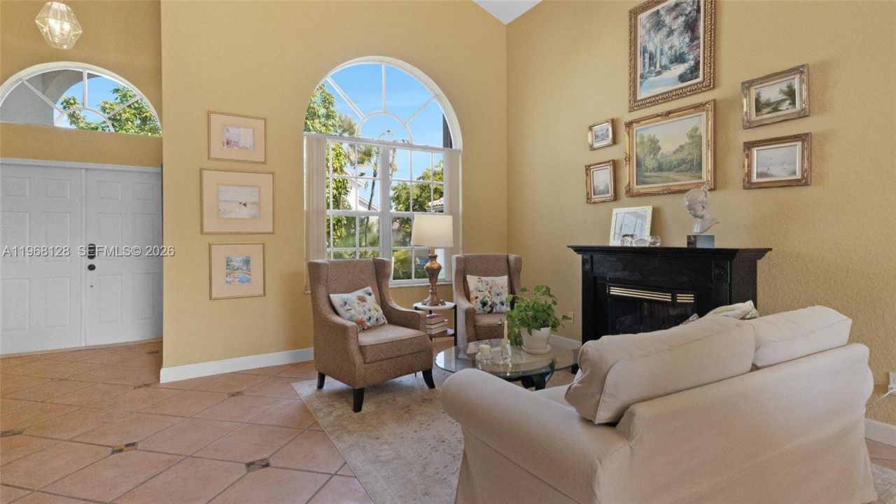 9768 NW 30th St, Doral, FL 33172 Photo