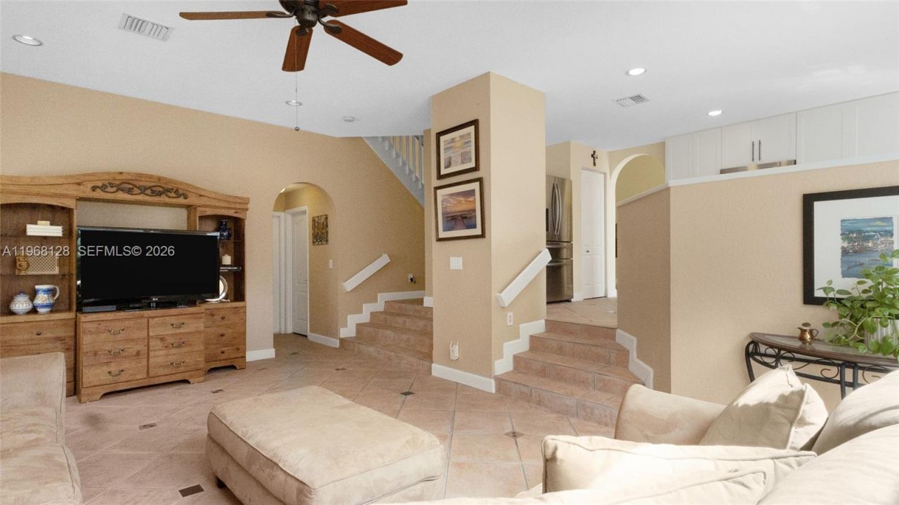 9768 NW 30th St , Doral, FL 33172 Photo