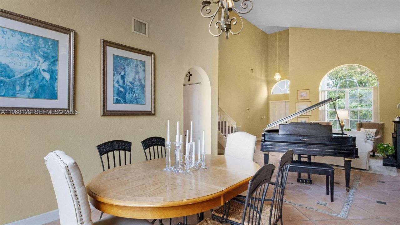 9768 NW 30th St , Doral, FL 33172 Photo