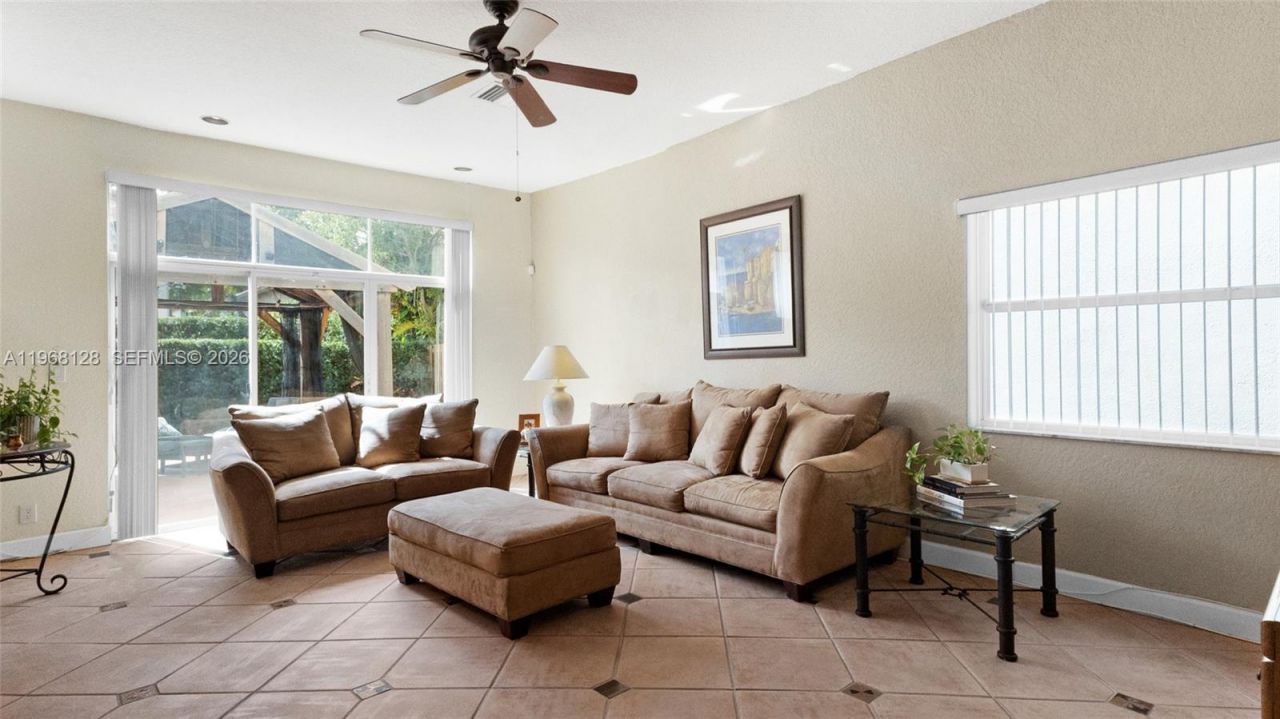 9768 NW 30th St , Doral, FL 33172 Photo