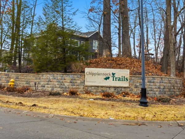 7 Chippiannock Trail, Rock Island, IL 61201