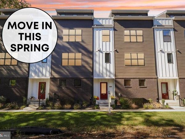 956 RIVERPLACE DRIVE, Unit 56O, CONSHOHOCKEN, PA 19428