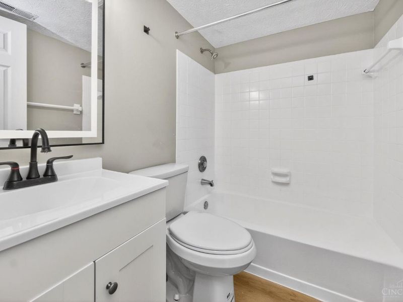 9508 Woodland Hills Drive, West Chester, OH 45011 Photo 17