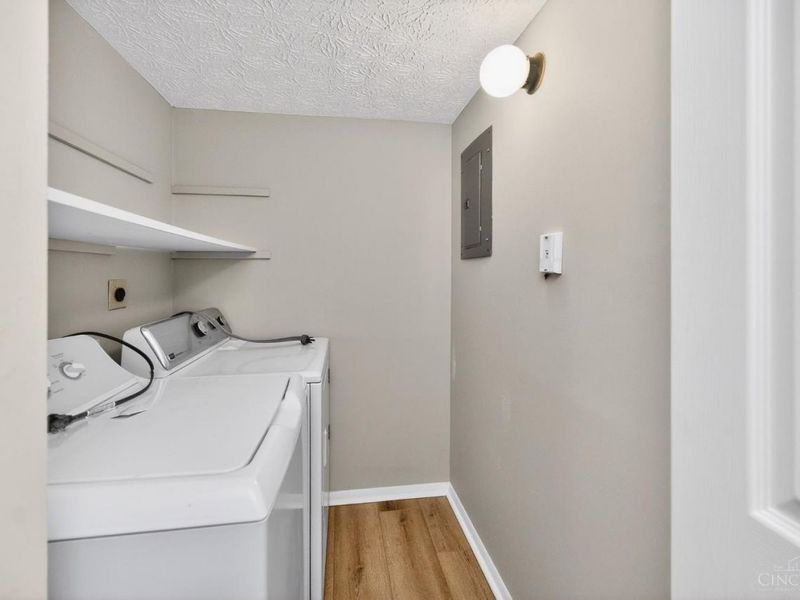 9508 Woodland Hills Drive, West Chester, OH 45011 Photo 24