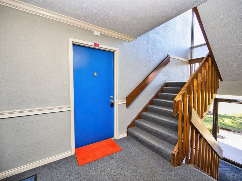 9508 Woodland Hills Drive, West Chester, OH 45011 Photo 4