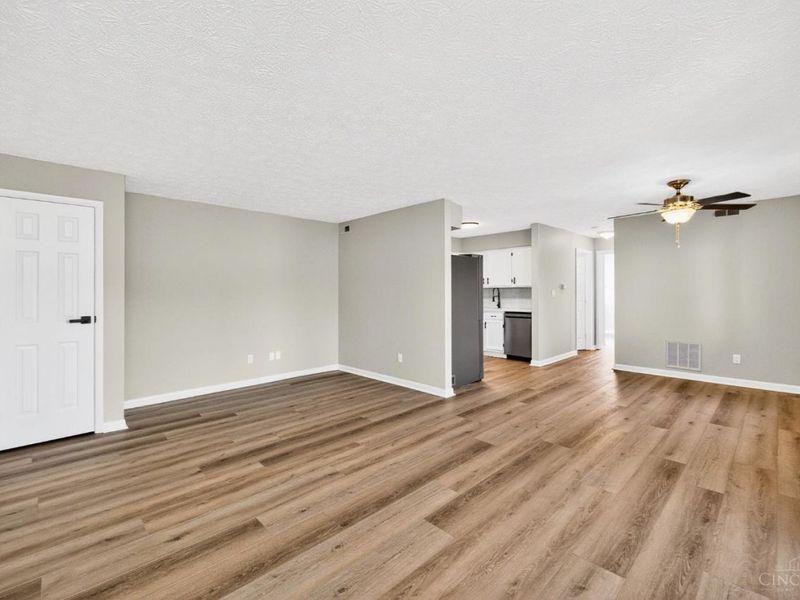 9508 Woodland Hills Drive, West Chester, OH 45011 Photo 9