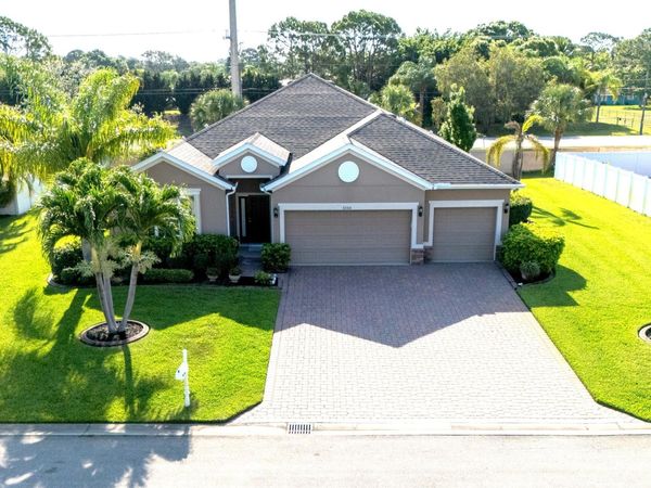 6360 Park Chester Terrace, Vero Beach, FL 32967