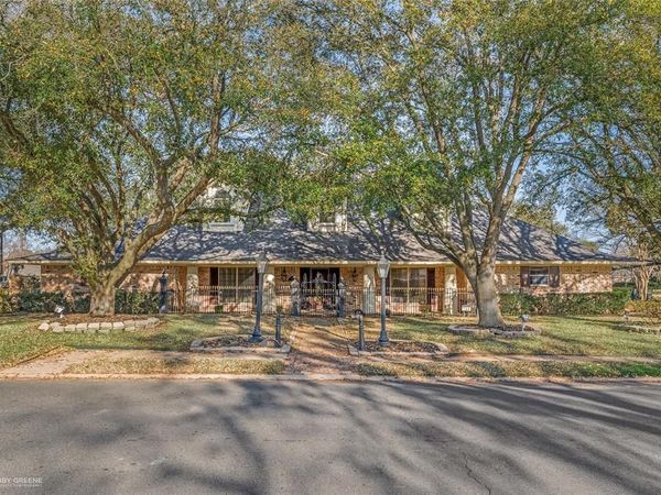 106 Fairmont Drive, Bossier City, LA 71111