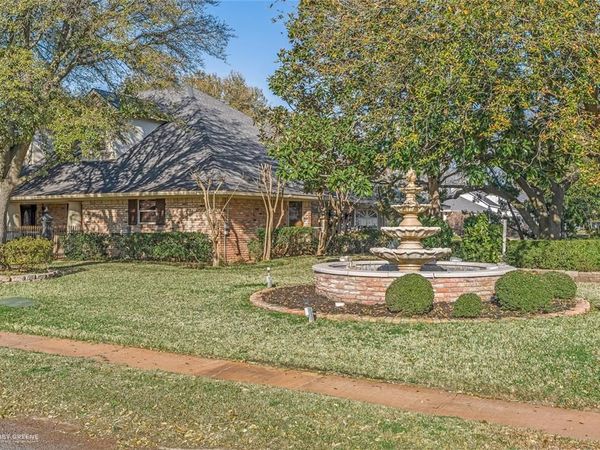 106 Fairmont Drive, Bossier City, LA 71111