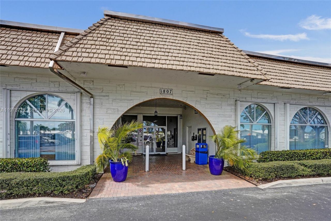 1806 SW 18th St, Boynton Beach, FL 33426 Photo