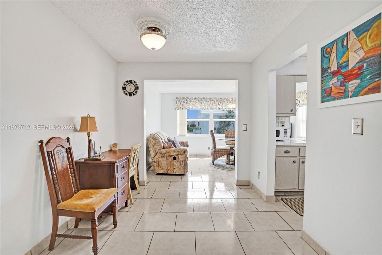 1806 SW 18th St, Boynton Beach, FL 33426 Photo