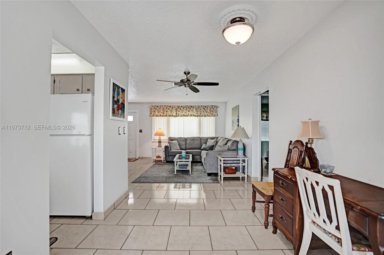 1806 SW 18th St, Boynton Beach, FL 33426 Photo