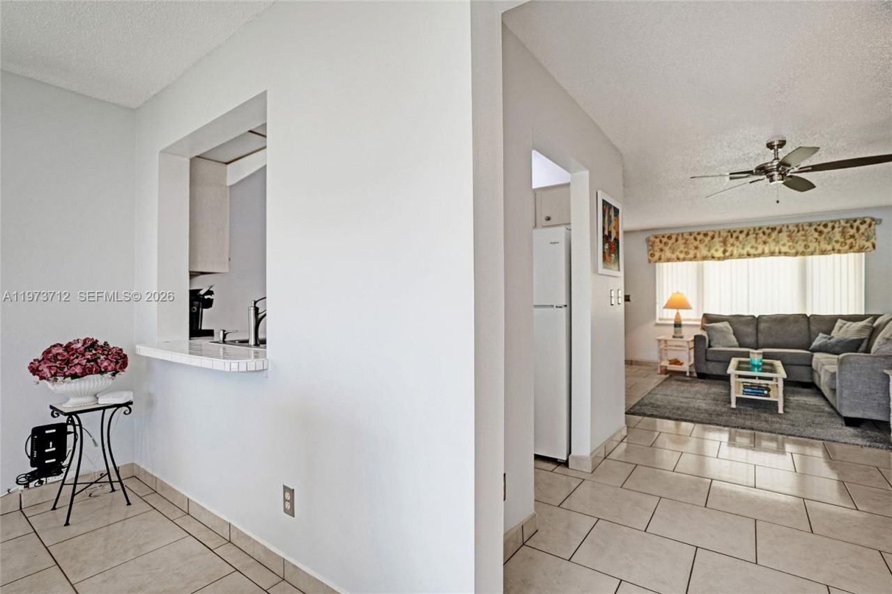 1806 SW 18th St, Boynton Beach, FL 33426 Photo