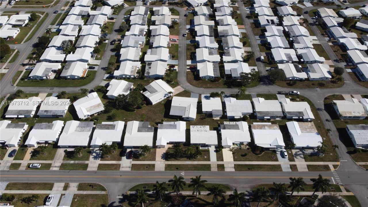 1806 SW 18th St, Boynton Beach, FL 33426 Photo