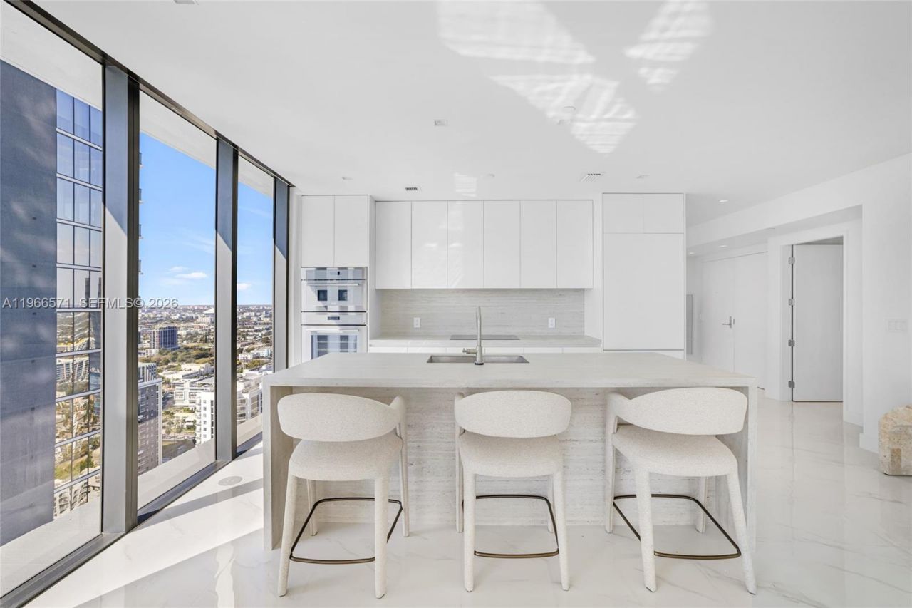 700 NE 24th St, Unit 4007, Miami, FL 33137 Photo
