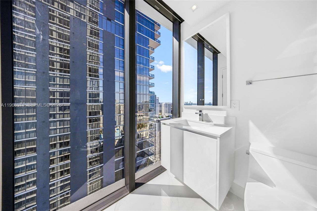 700 NE 24th St, Unit 4007, Miami, FL 33137 Photo