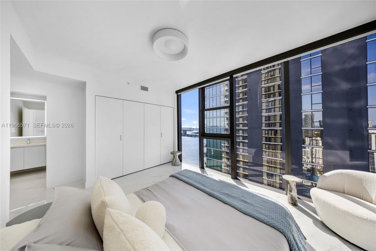 700 NE 24th St, Unit 4007, Miami, FL 33137 Photo