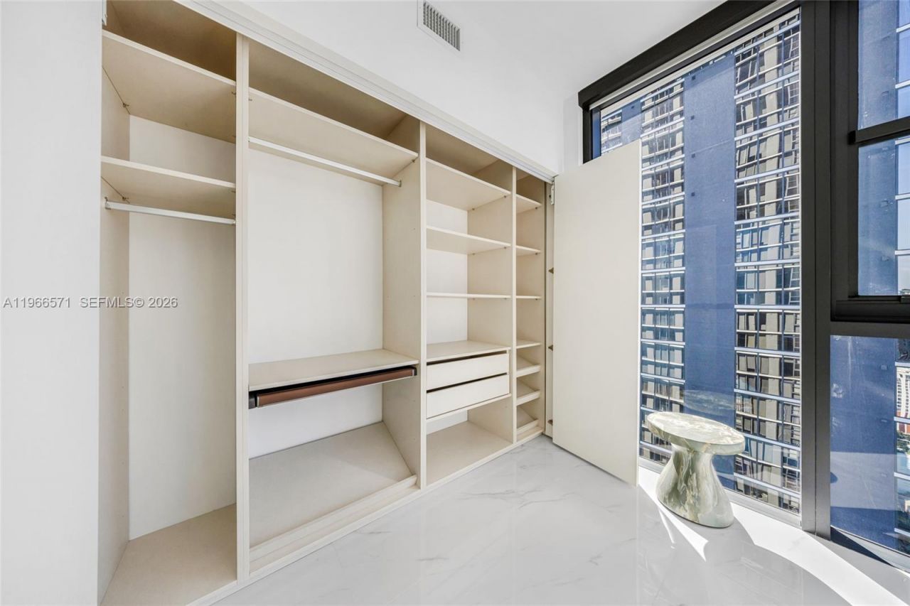 700 NE 24th St, Unit 4007, Miami, FL 33137 Photo