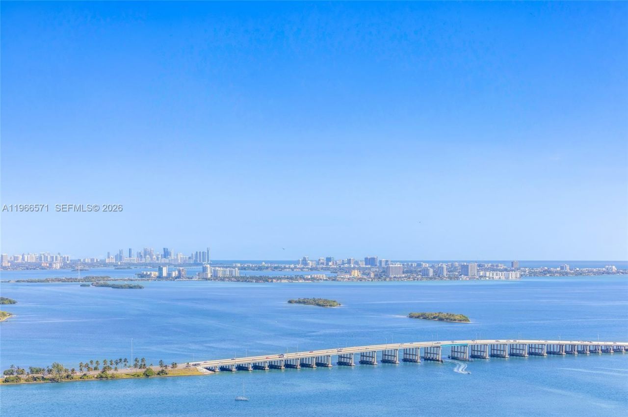 700 NE 24th St, Unit 4007, Miami, FL 33137 Photo