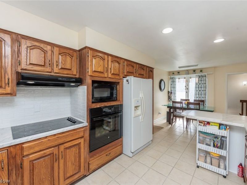 1066 Burkwood Road, Mansfield, OH 44907 Photo 11