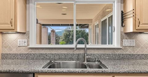 7101 Amoloc Ln, Lotus, CA 95651 Photo