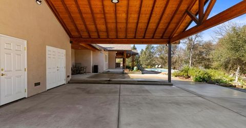 7101 Amoloc Ln, Lotus, CA 95651 Photo